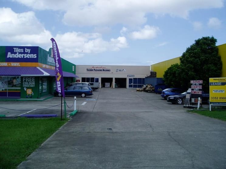 Click to view all images Lawnton QLD 4501 - Image 2