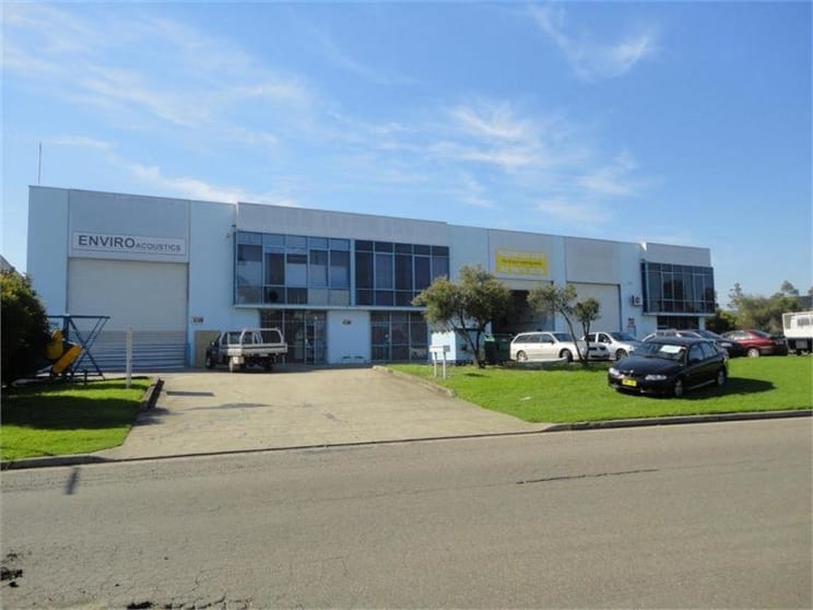 Click to view all images 1/14 Shaw Road Ingleburn NSW 2565 - Image 1
