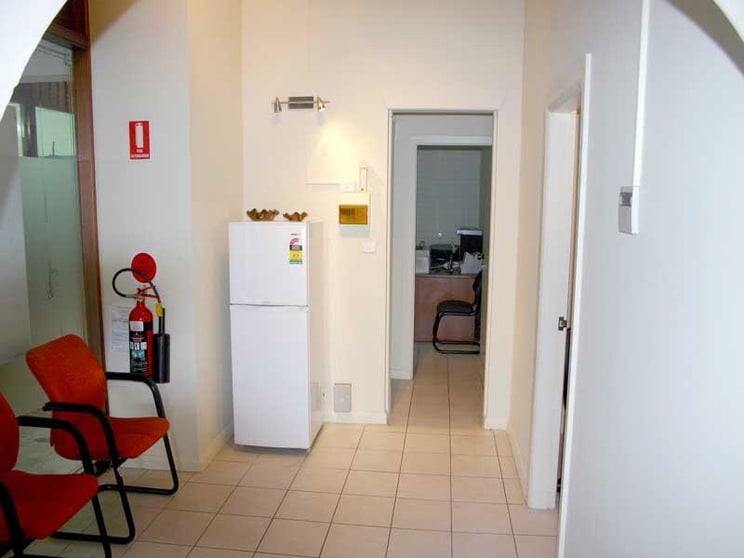 Click to view all images 1a/165 Argyle Street Camden NSW 2570 - Image 3