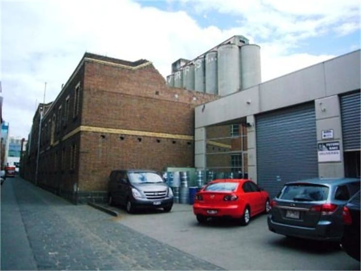 Click to view all images 24 Waterloo Road Collingwood VIC 3066 - Image 2