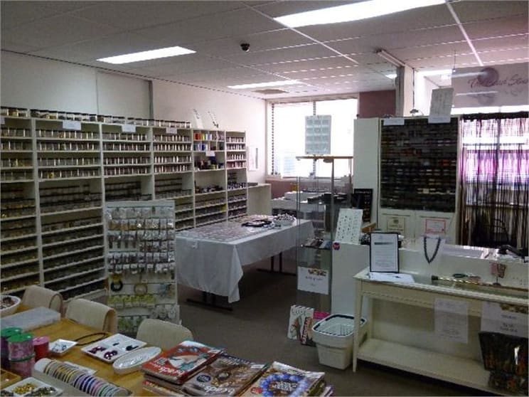 Click to view all images 4/94 High Street Berwick VIC 3806 - Image 2