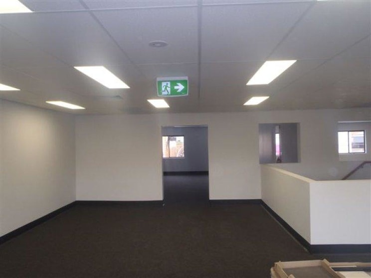 Click to view all images Stafford QLD 4053 - Image 3
