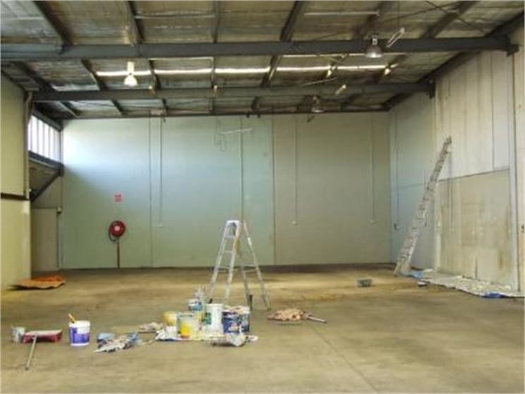 Click to view all images 25 Northern Road Heidelberg West VIC 3081 - Image 2