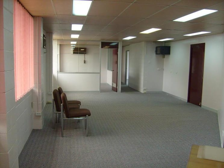 Click to view all images Underwood QLD 4119 - Image 3
