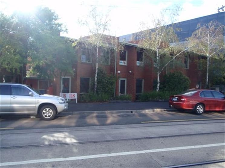 2/118 Church Street Hawthorn VIC 3122 - Image 2