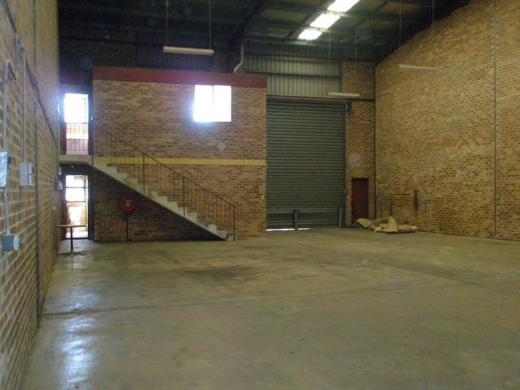 Click to view all images 3/214 Railway Terrace Guildford NSW 2161 - Image 2