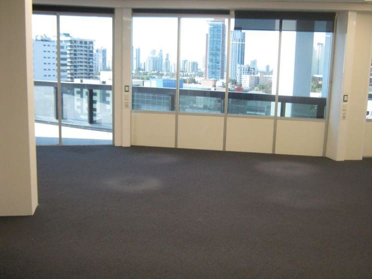 Click to view all images 1607/56 Scarborough Street Southport QLD 4215 - Image 3