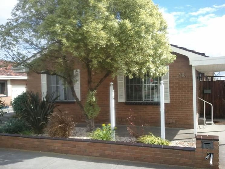 Click to view all images 7/116 Gamon Street Seddon VIC 3011 - Image 1