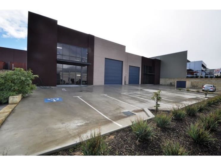 Click to view all images 2/30 Automotive Drive Wangara WA 6065 - Image 1