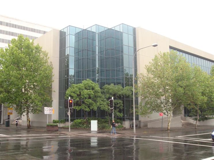 Click to view all images 1 Moore Street Liverpool NSW 2170 - Image 1