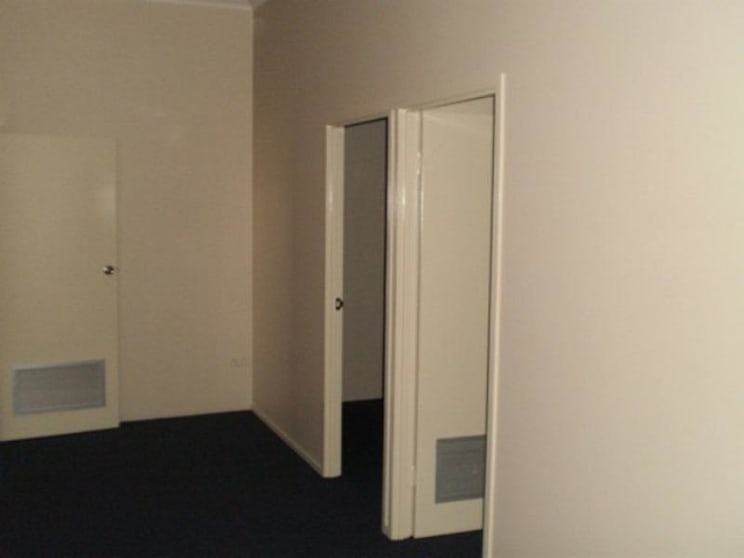 Click to view all images Level One 18 East Street Rockhampton City QLD 4700 - Image 3