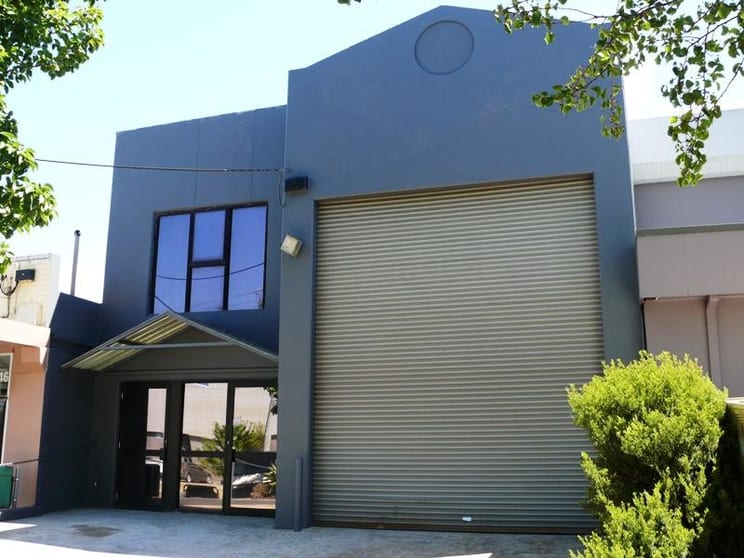 Click to view all images 44 Vernon Avenue Heidelberg West VIC 3081 - Image 1