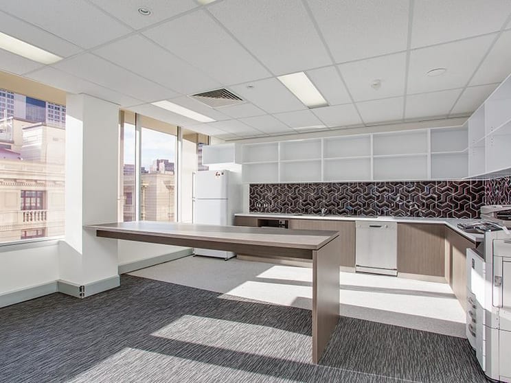 Click to view all images 243 Edward Street Brisbane City QLD 4000 - Image 2