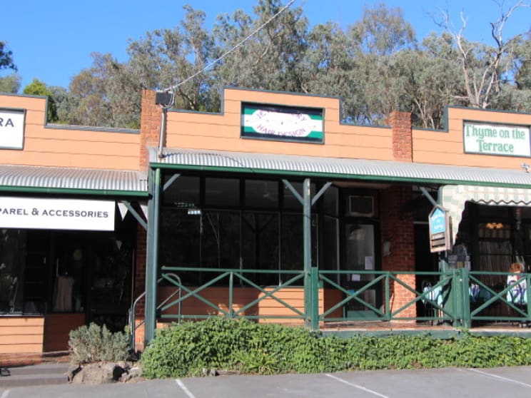 Click to view all images 5/240 Yarra Street Warrandyte VIC 3113 - Image 2