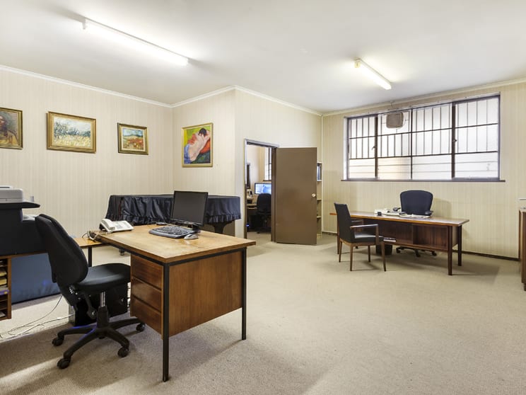 Click to view all images 1-7 Reeves Street Clifton Hill VIC 3068 - Image 3