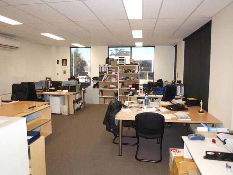 Click to view all images 2/21 Industry Boulevard Carrum Downs VIC 3201 - Image 2