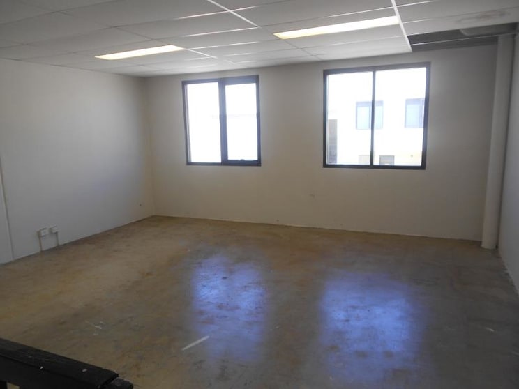 Click to view all images Unit 12/8-10 Technology Drive Appin NSW 2560 - Image 2