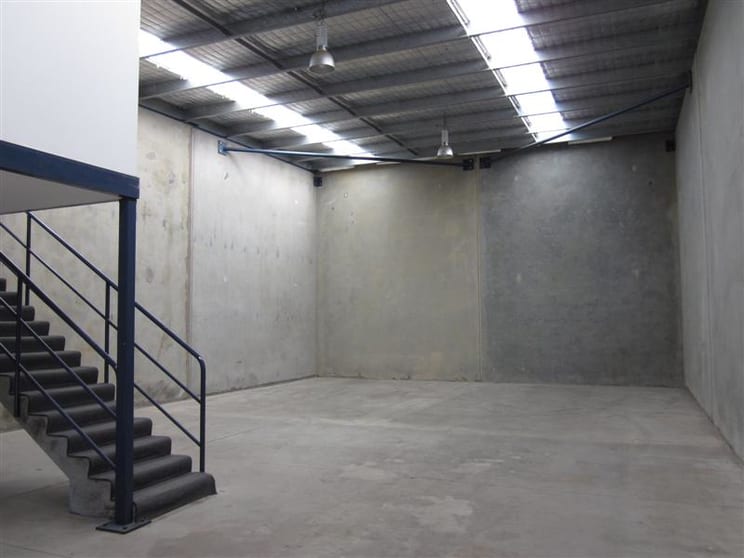 Click to view all images 2/22-24 Norman Street Peakhurst NSW 2210 - Image 3