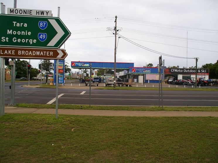 Click to view all images 1A/8 Drayton Street Dalby QLD 4405 - Image 2