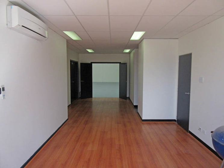 Click to view all images 42 Metropolitan Avenue Nunawading VIC 3131 - Image 3
