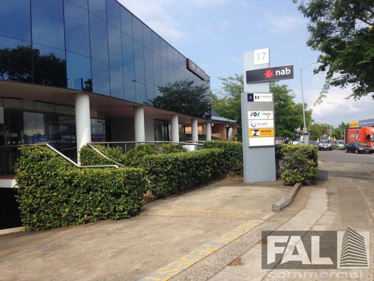 Click to view all images Indooroopilly QLD 4068 - Image 2