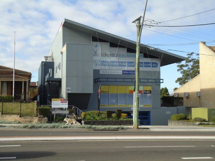 Click to view all images 251 Old Northern Road Castle Hill NSW 2154 - Image 1