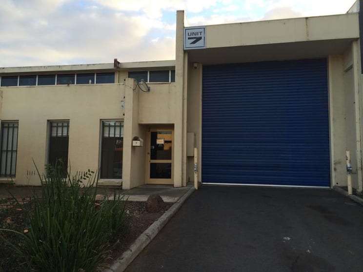 Click to view all images 7/157 Hyde Street Yarraville VIC 3013 - Image 1