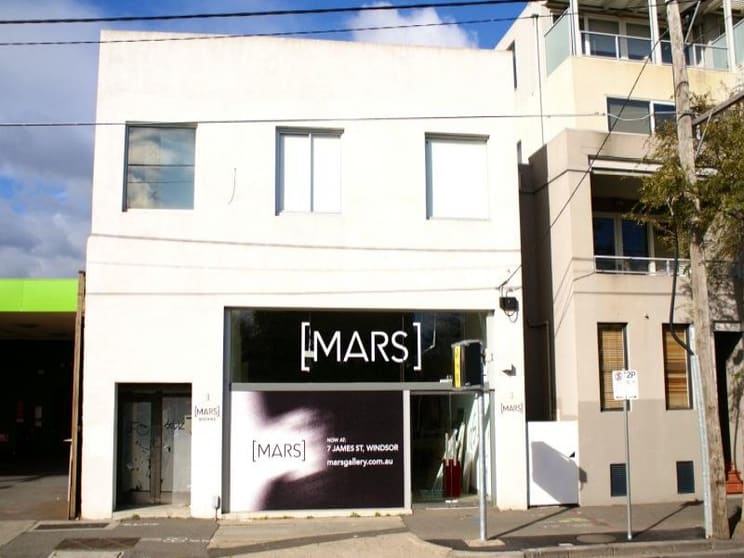 Click to view all images 418 Bay Street Port Melbourne VIC 3207 - Image 2