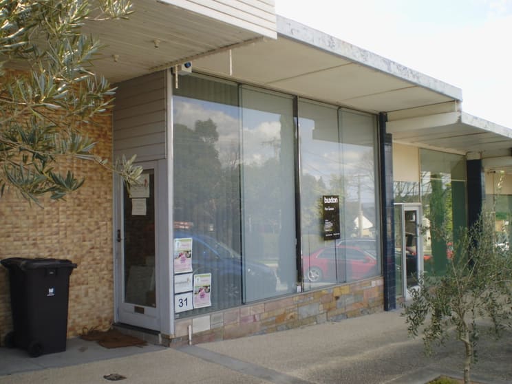Click to view all images 31 Martin Place Glen Waverley VIC 3150 - Image 1