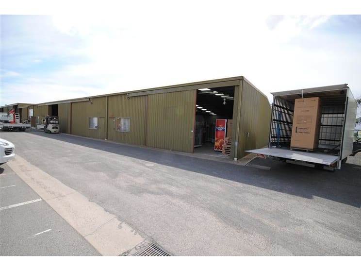 Click to view all images Units 1 & 2, Lot 12 Angle Vale Crescent Waterloo Corner SA 5110 - Image 2