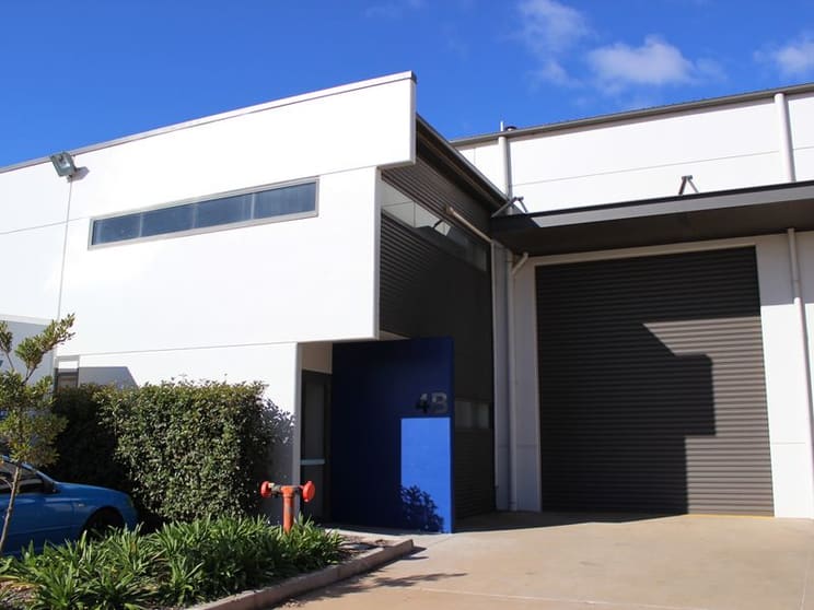 Click to view all images 4B/7 - 9 Gardner Court Wilsonton QLD 4350 - Image 2