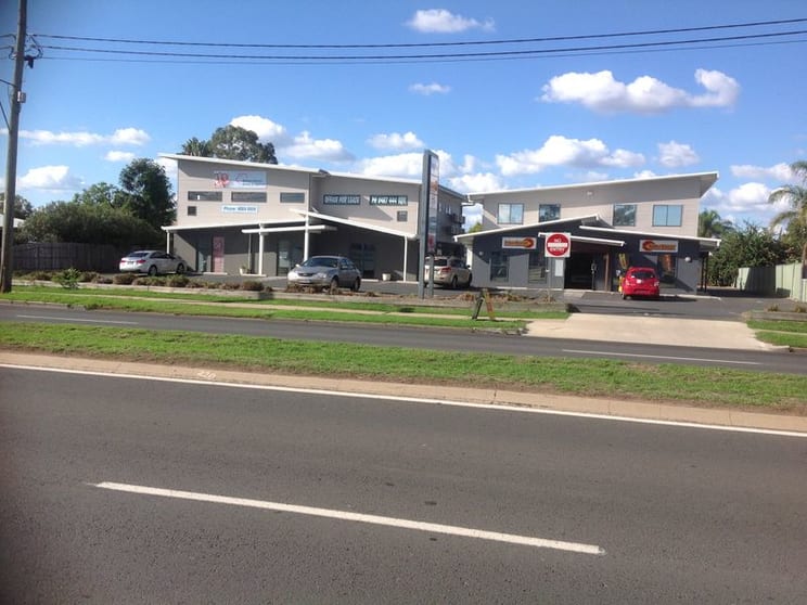 Click to view all images 1/11-13 (FF) Drayton Street Dalby QLD 4405 - Image 1