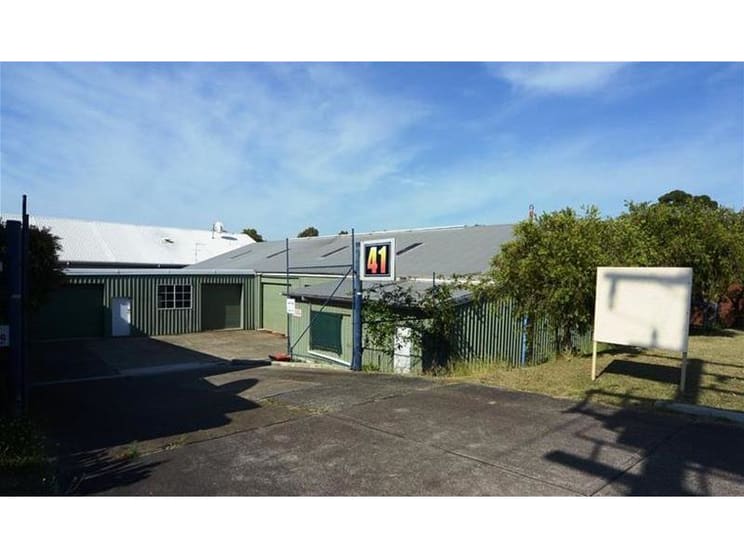 Click to view all images (Suite 1b)/41 Crescent Road Waratah NSW 2298 - Image 1
