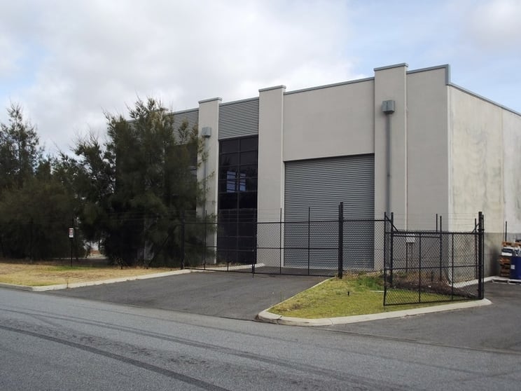 Click to view all images Unit 2/31 Mordaunt Circuit Canning Vale WA 6155 - Image 2
