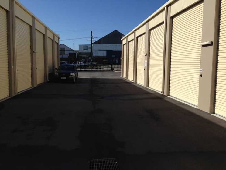 Click to view all images 13/5 Malland Street Myaree WA 6154 - Image 2