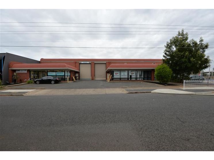 Click to view all images Unit 3/1 Lindfield Avenue Edwardstown SA 5039 - Image 1