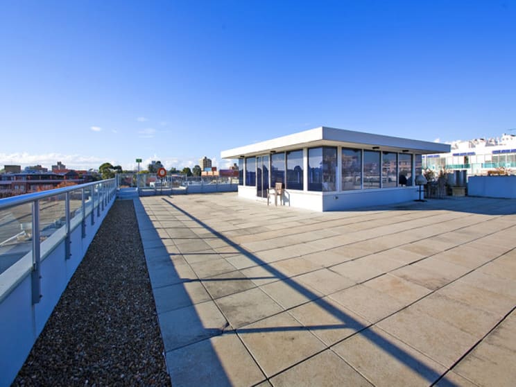 Click to view all images Young Street Neutral Bay NSW 2089 - Image 2
