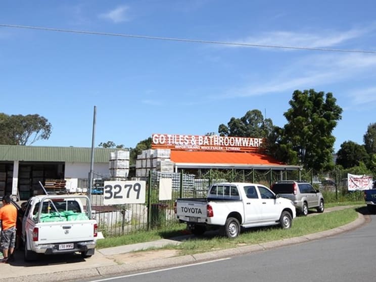 Click to view all images 3279 Logan Road Underwood QLD 4119 - Image 1