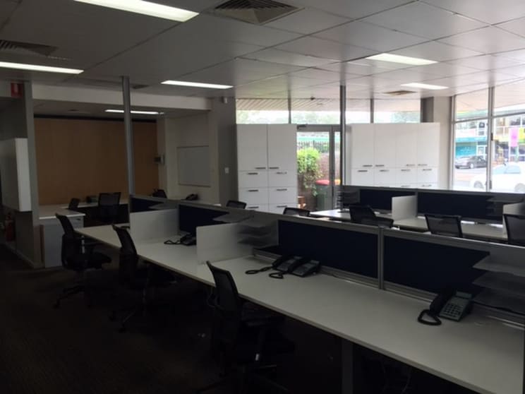 Click to view all images 1/482 Pacific Highway Wyoming NSW 2250 - Image 3