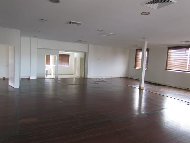 Click to view all images First Floor/114 Goondoon Street Gladstone Central QLD 4680 - Image 3