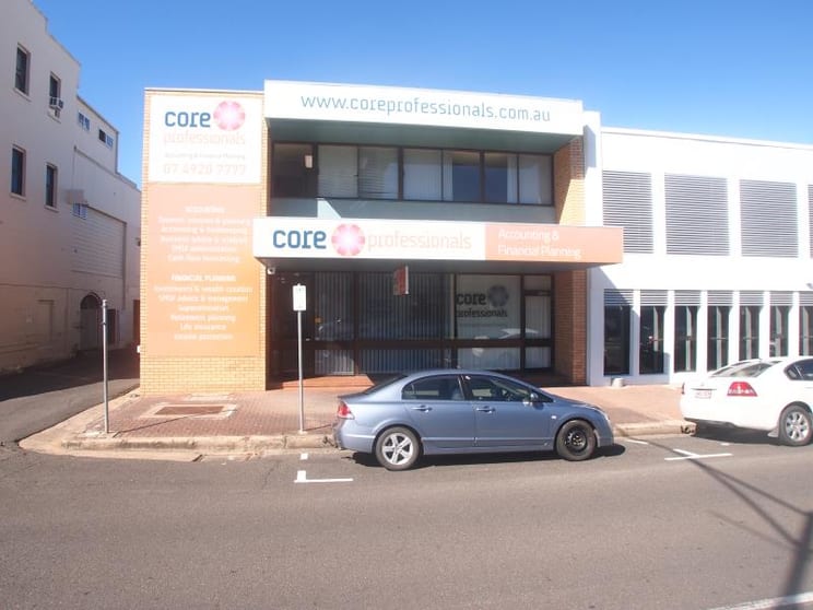 Click to view all images 17 William Street Rockhampton City QLD 4700 - Image 1