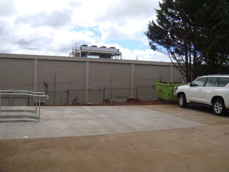 Click to view all images 3 Hurstway Court Kearneys Spring QLD 4350 - Image 3