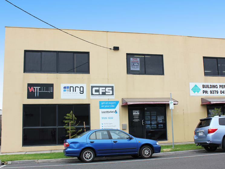 Click to view all images 4/140 Keilor Road Essendon North VIC 3041 - Image 1