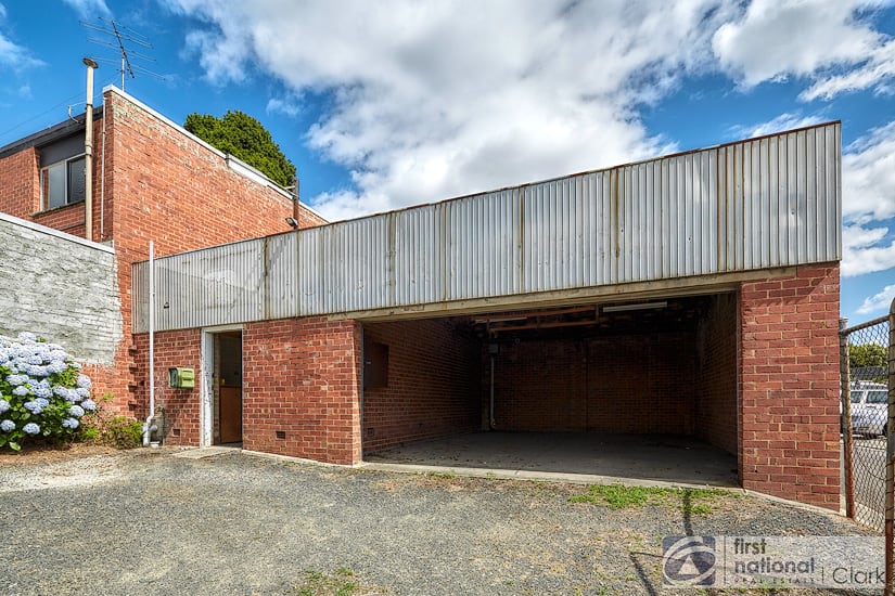 Click to view all images 11A Napier Street Warragul VIC 3820 - Image 3