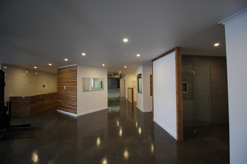 Click to view all images 2&4/19 Bruce Street Mornington VIC 3931 - Image 3