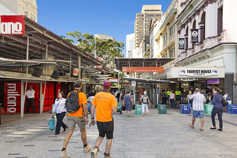 Click to view all images Restaurant business for sale in Brisbane City - Image 2