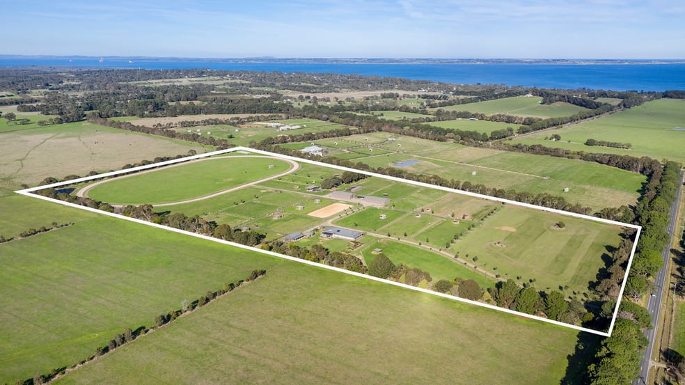 Click to view all images 5 Coolart Road Somers VIC 3927 - Image 3