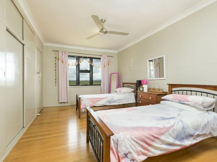 Click to view all images Innisfail QLD 4860 - Image 3