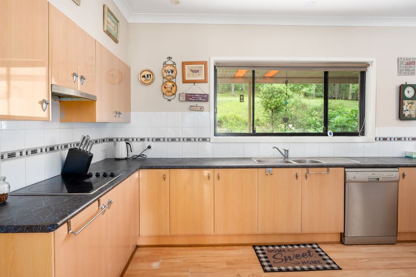 214 The Meadows Drive Clarence Town NSW 2321 - Image 2