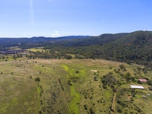 Click to view all images 3380 Gatton-Clifton Rd West Haldon QLD 4359 - Image 3